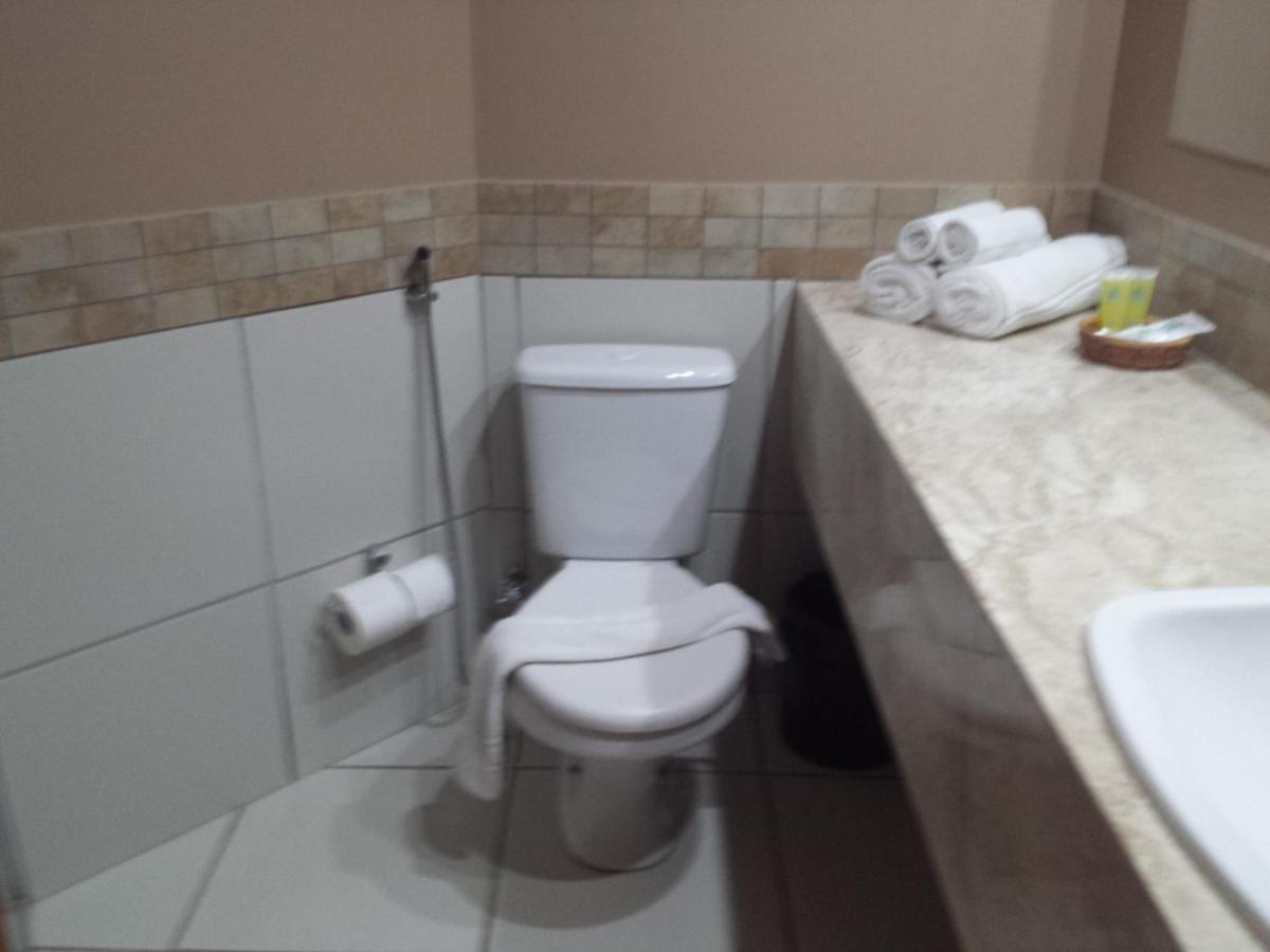 Flat Le Jardin Suites Caldas Novas Buitenkant foto